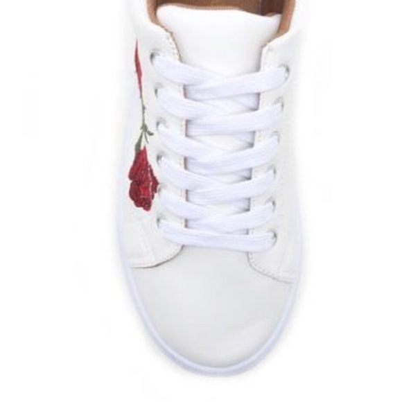 🌹 White Leather Sneakers Rose Embroidery🌹 - Picture 8 of 8
