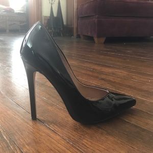 Black Patten Leather Pointed-Toe Pumps