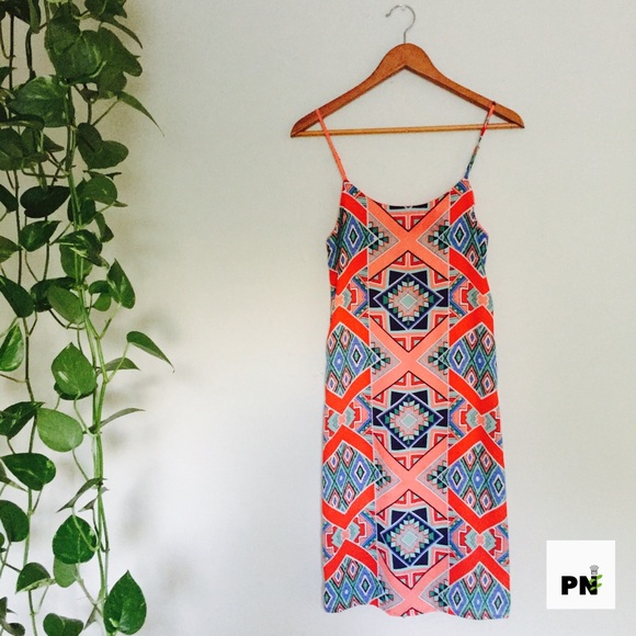 Dresses & Skirts - 🔥🔥🔥🔥Aztec printed spaghetti strap dress