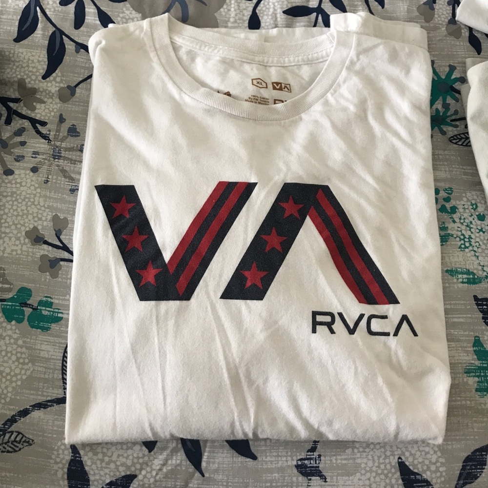RVCA t shirt