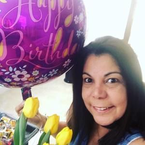 Meet your Posher, Carmen