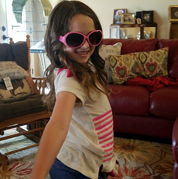 Meet your Posher, Amanda - Picture 5 of 8