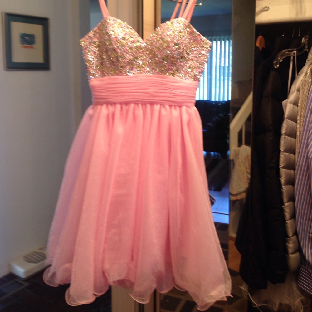 Dress - Picture 1 of 1