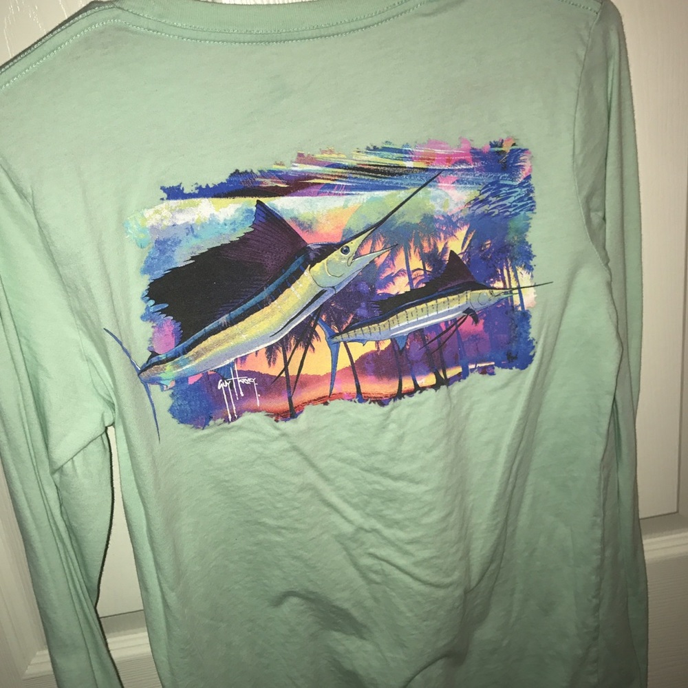 Great, comfy,&cute 💚Guy Harvey long sleeve shirt!