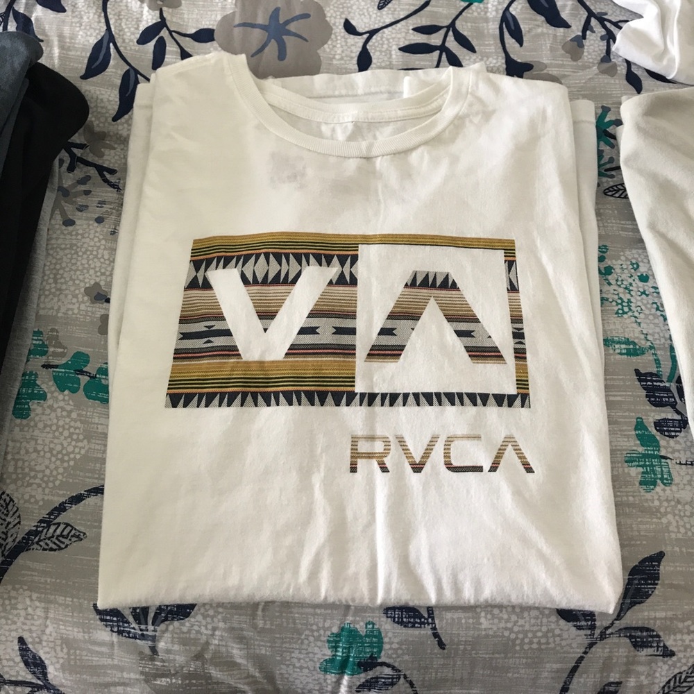 RVCA t shirt