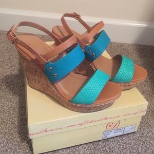 Wedge sandals