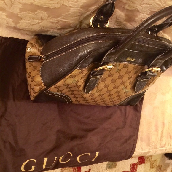 Authentic Gucci Handbag - Picture 6 of 6