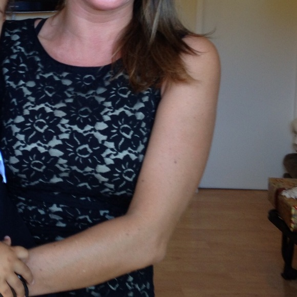 l🥂🍾Nicole Miller Dress - Picture 4 of 5