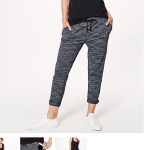 Jet crop pants