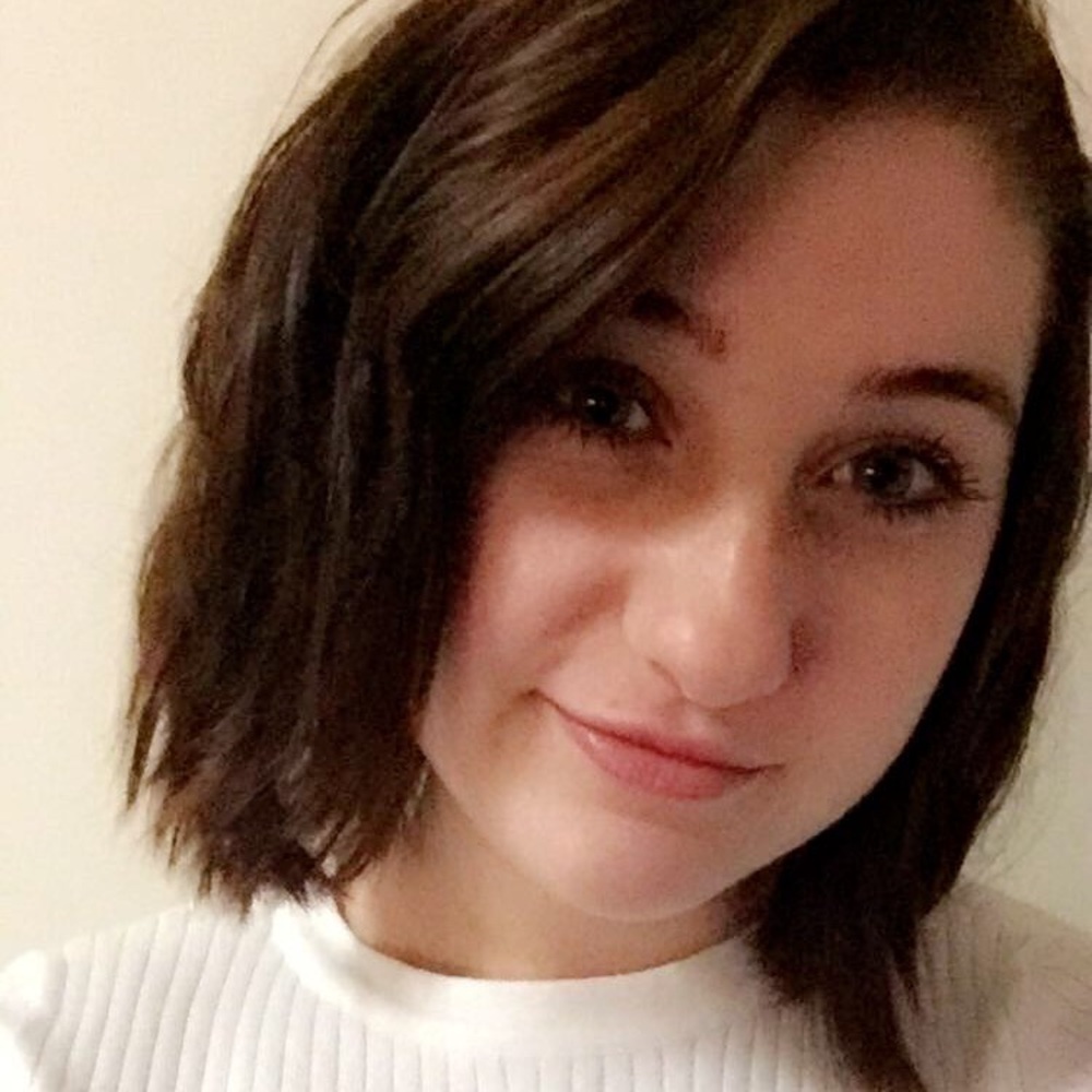 Meet your Posher, Julia