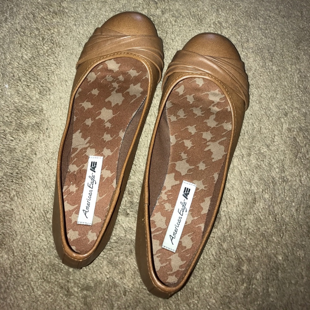 Brown American Eagle flats