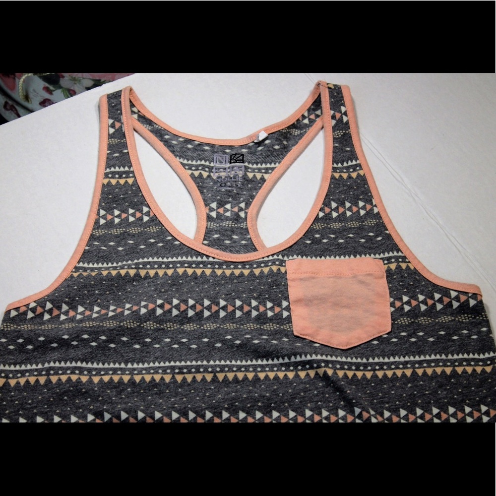 Nollie tank S - Picture 2 of 2