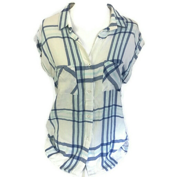 Vintage Havana Tops - Plaid Short Sleeve Button Up Shirt