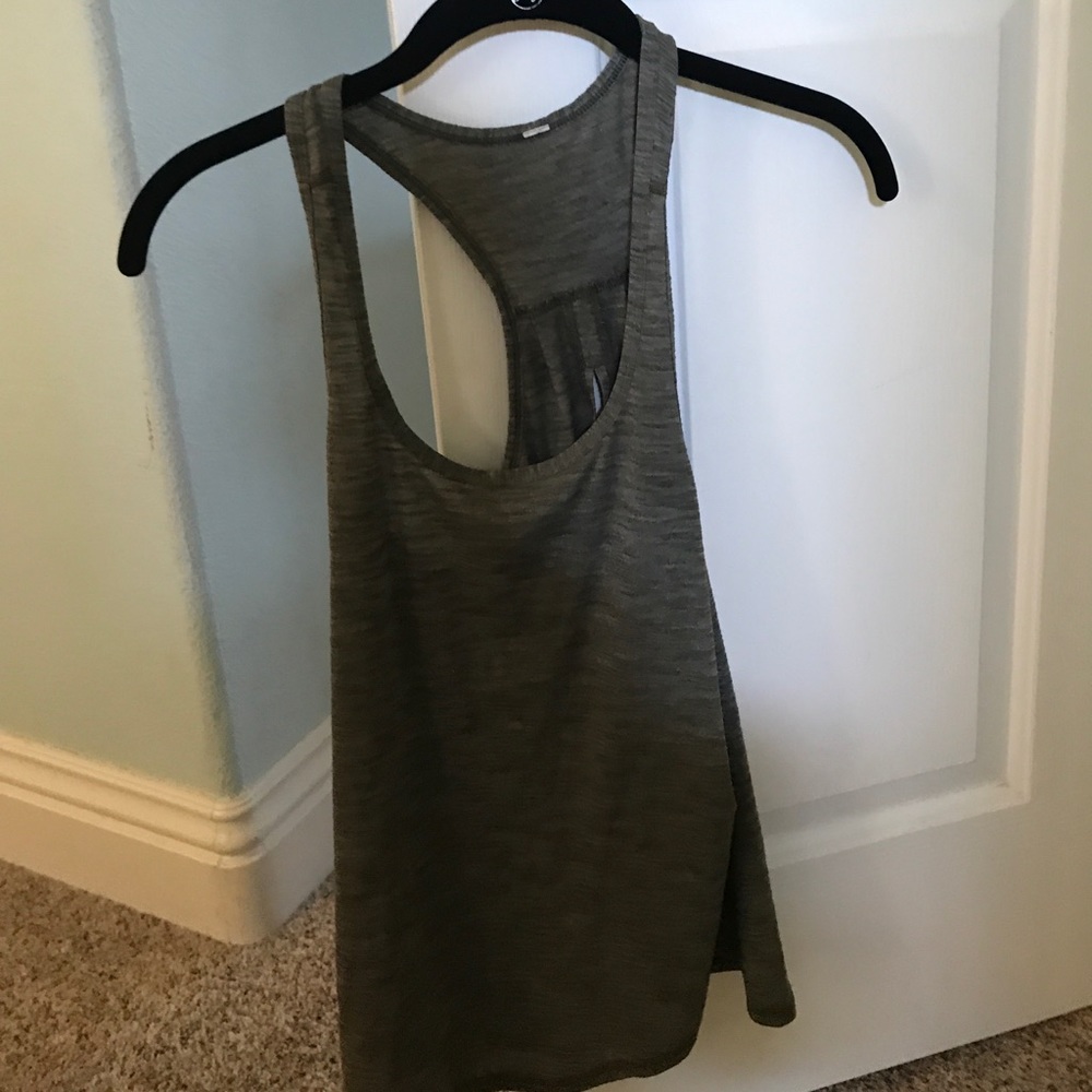 Lululemon salute the sun tank