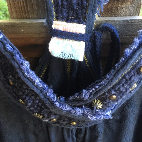 Free People navy open back flowy tank - Picture 2 of 5