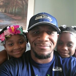 Meet your Posher, Sidney