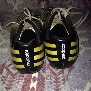Adidas Predator men's size 10.5