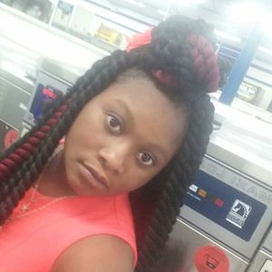 Meet your Posher, Lovely