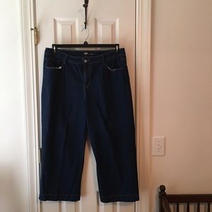 Witty Wide Leg Denim Capris