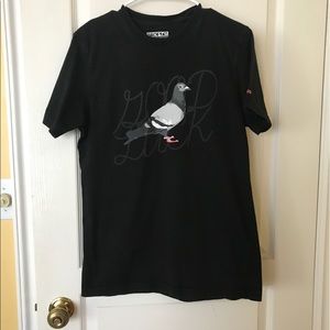 Staple World Renown Pigeon brand Tshirt