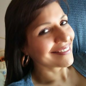 Meet your Posher, Perla