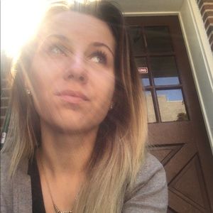 Meet your Posher, Aneta