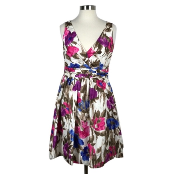 Eliza J Dresses & Skirts - Eliza J Sz 6 Beautiful Floral Watercolor Dress