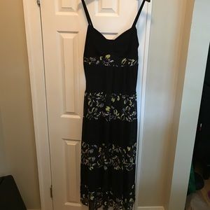 Long floral trim print black maxi dress