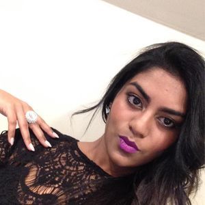 Meet your Posher, Adelle rené