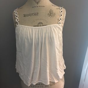 Flowy Semi-cropped tank