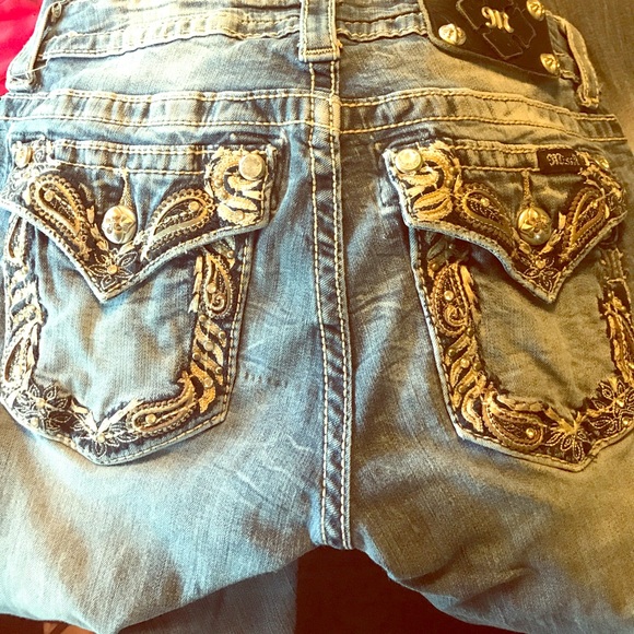 Authentic Miss Me Jeans (NWOT) - Picture 1 of 3