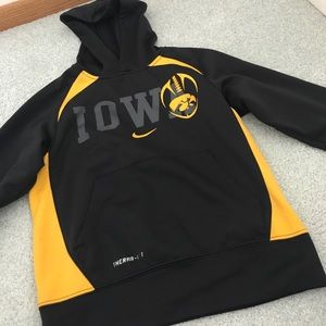 Nike boys Iowa Hawkeyes football sweatshirt