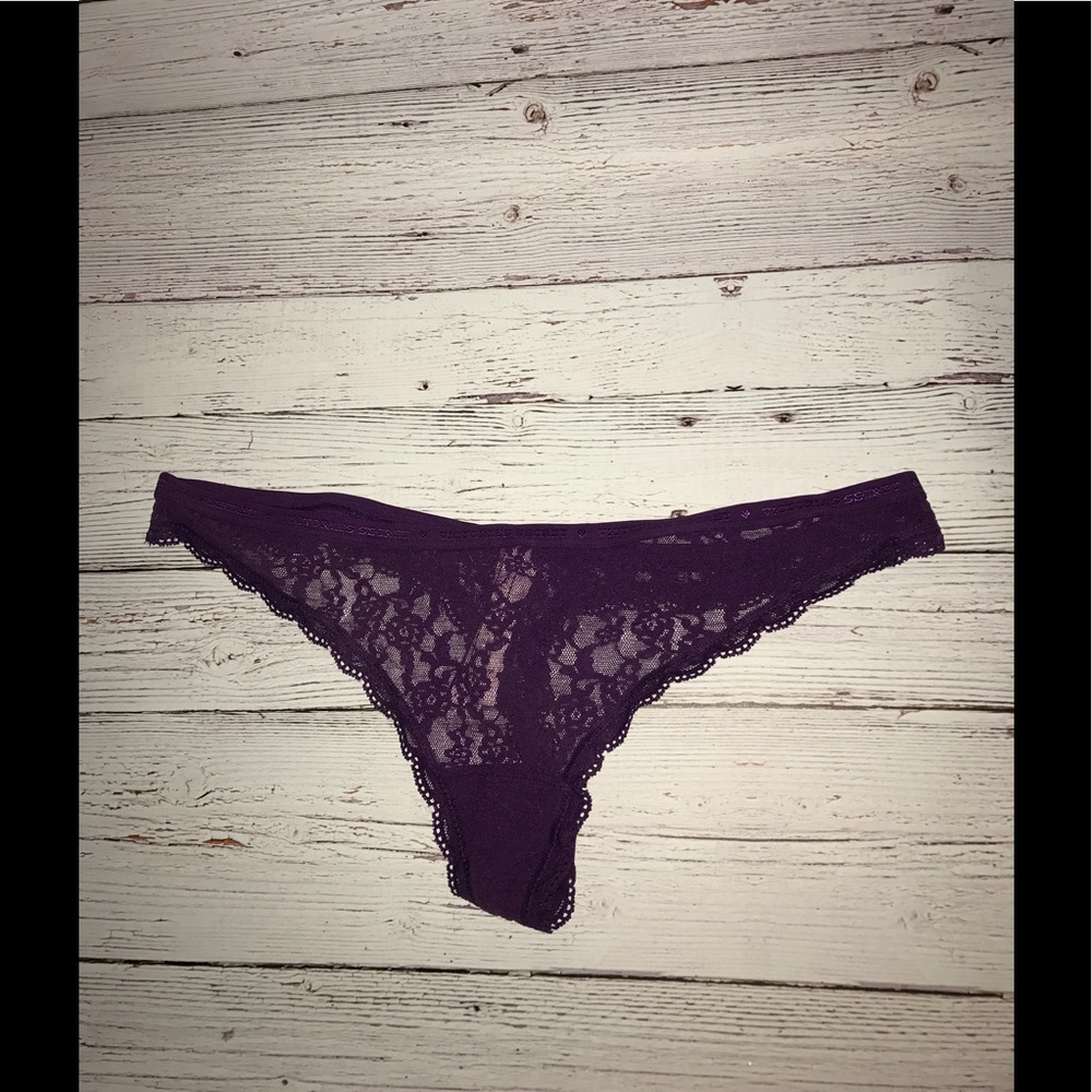 NWT Victoria Secret thong