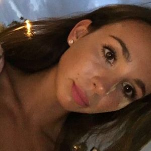 Meet your Posher, Elle