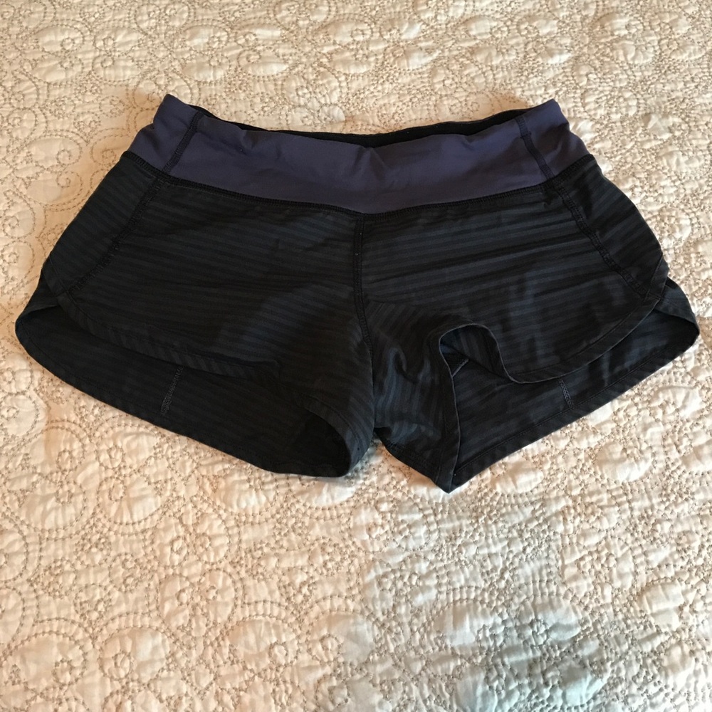 Lulu lemon black shorts