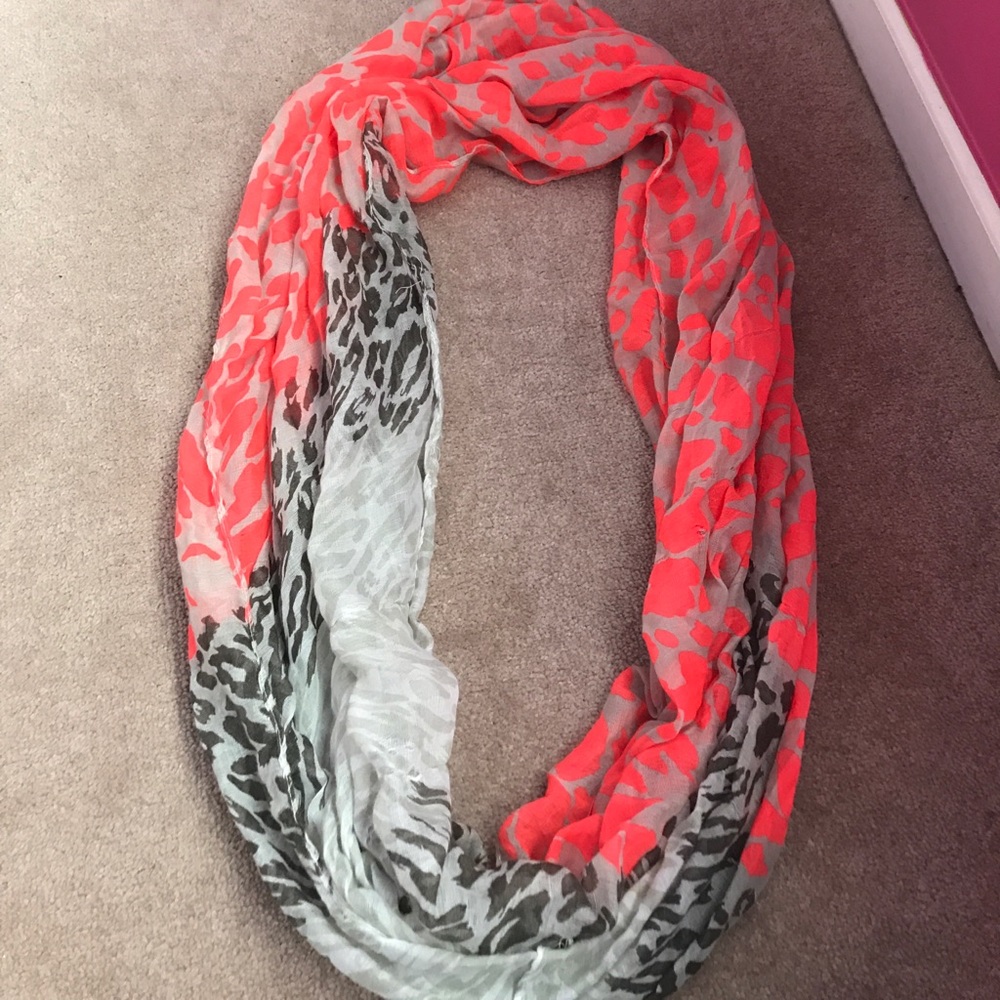 Cheetah Infinity Scarf