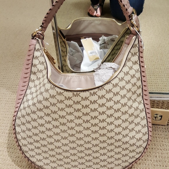 Michael Kors Handbags - Michael Kors Lauren large over the shoulder NWT