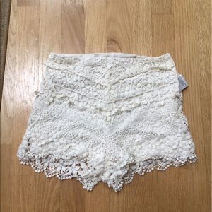 Cream lace shorts