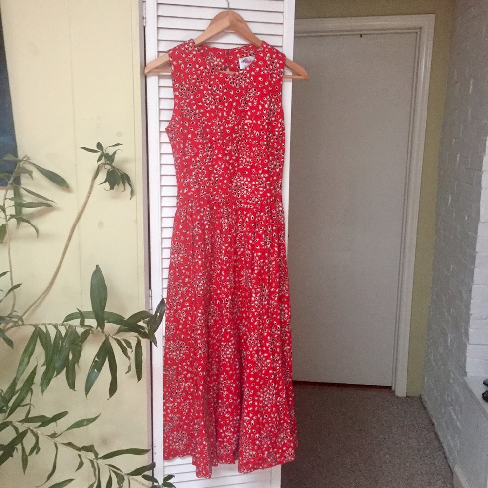 Collectible "Lanz Originals" vintage red dress!
