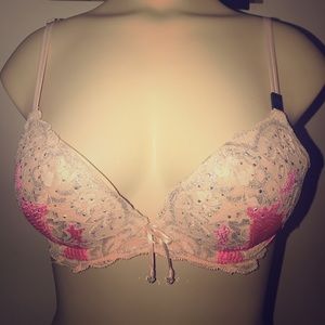 VS push up bra