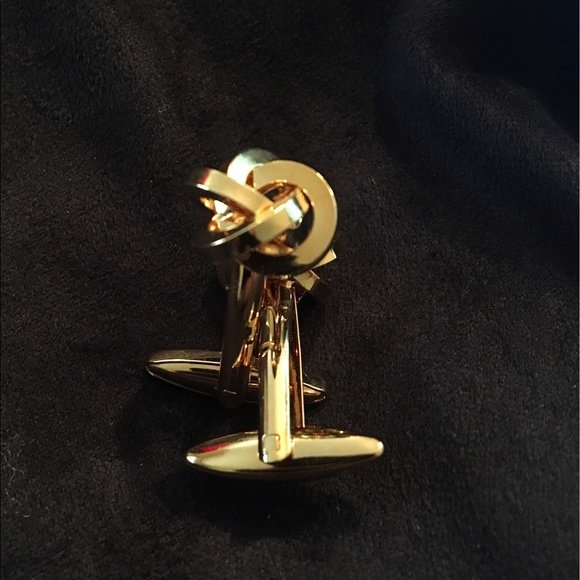 Cuff Links - Picture 2 of 3