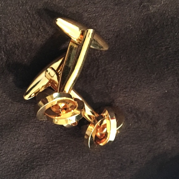 Cuff Links - Picture 3 of 3