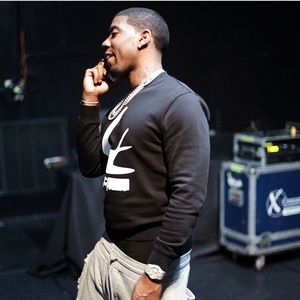 Meet your Posher, Lee