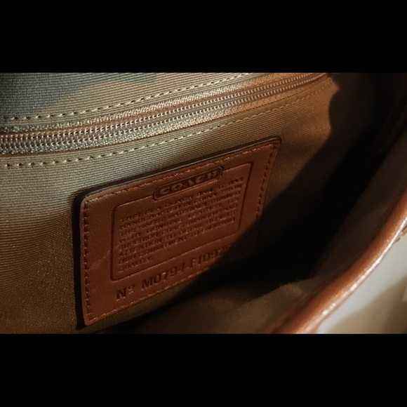 ✨HP✨Coach bag - Picture 2 of 2