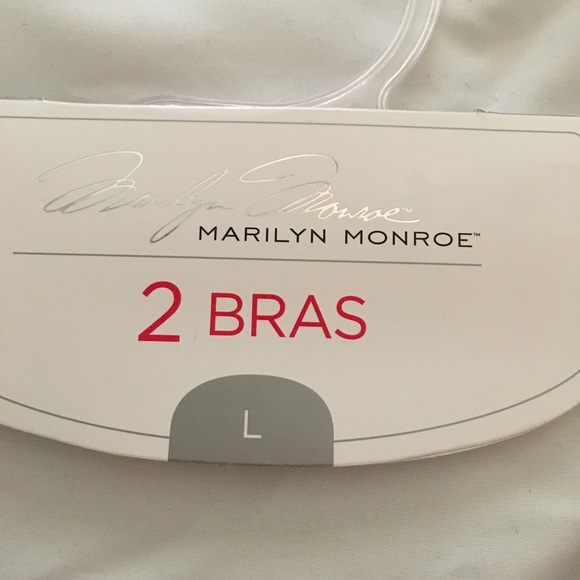 CLEARANCE NWT Marilyn Monroe TWO PACK comfort bras - Picture 4 of 5