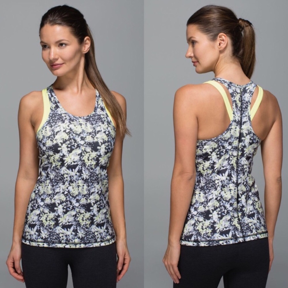 ✨Beautiful Lululemon Inspire Tank✨