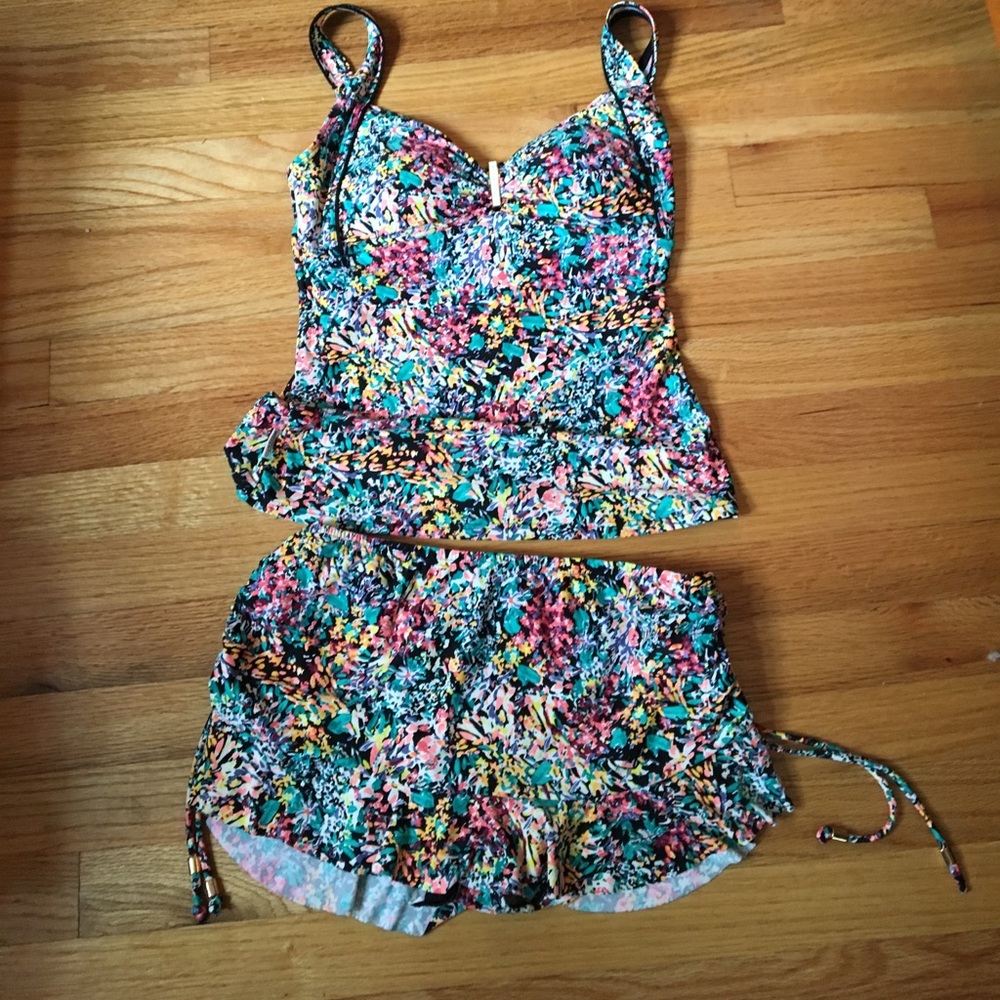 Never worn Captiva tankinni with Skort