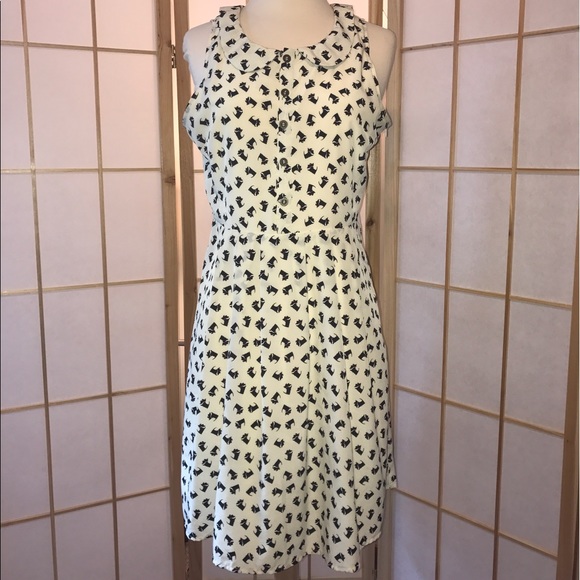 Dresses & Skirts - Adorable Scottie Dress with Peter Pan Collar. EUC!