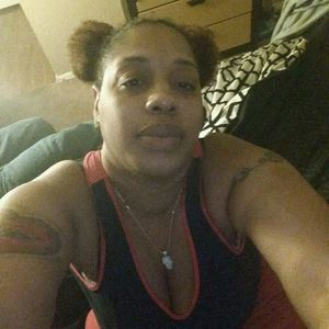 Meet your Posher, Chanel