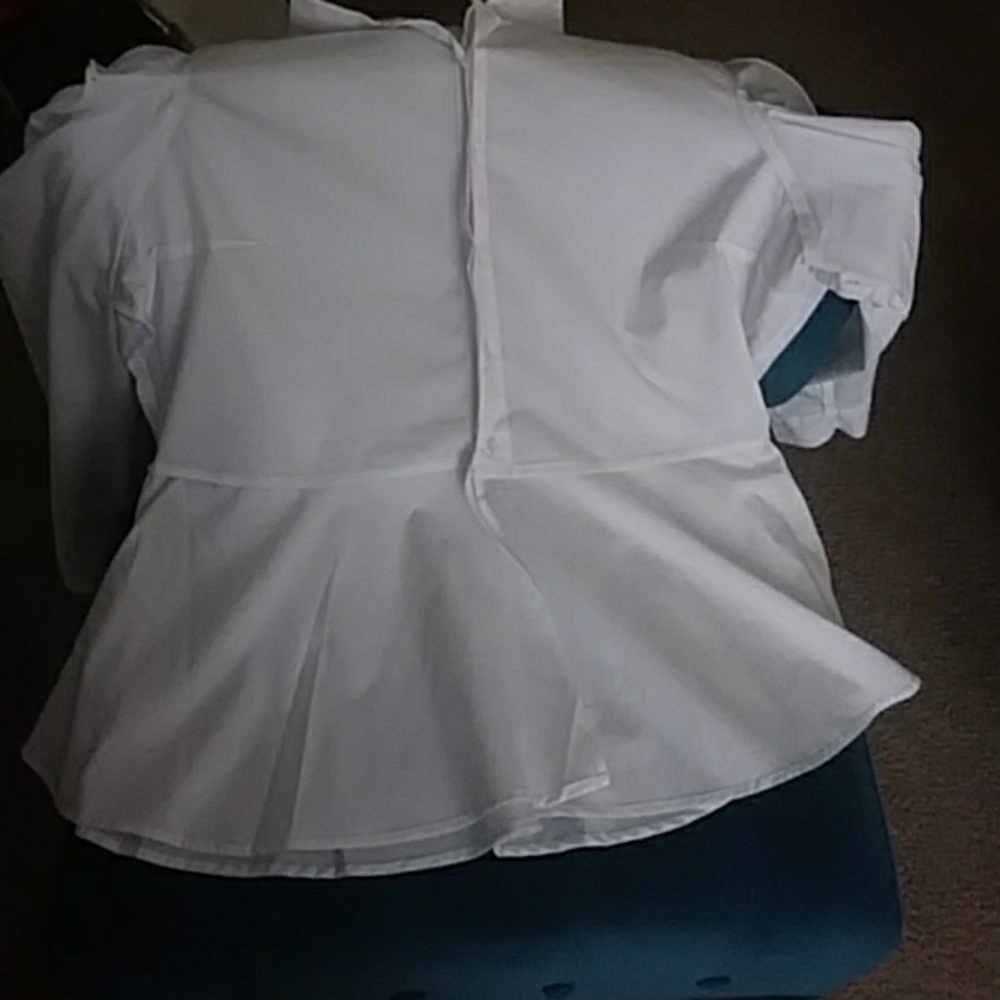 Top - Picture 1 of 3